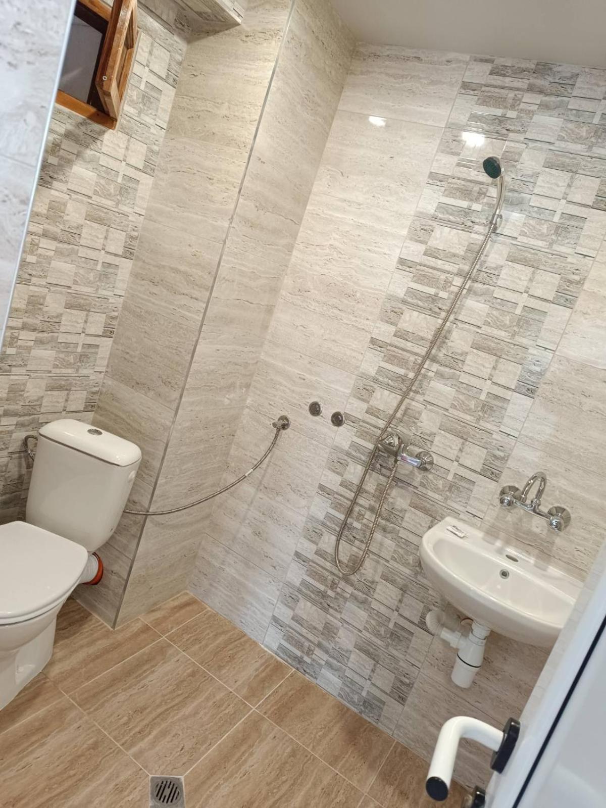 Eli Guest House Balchik Bagian luar foto