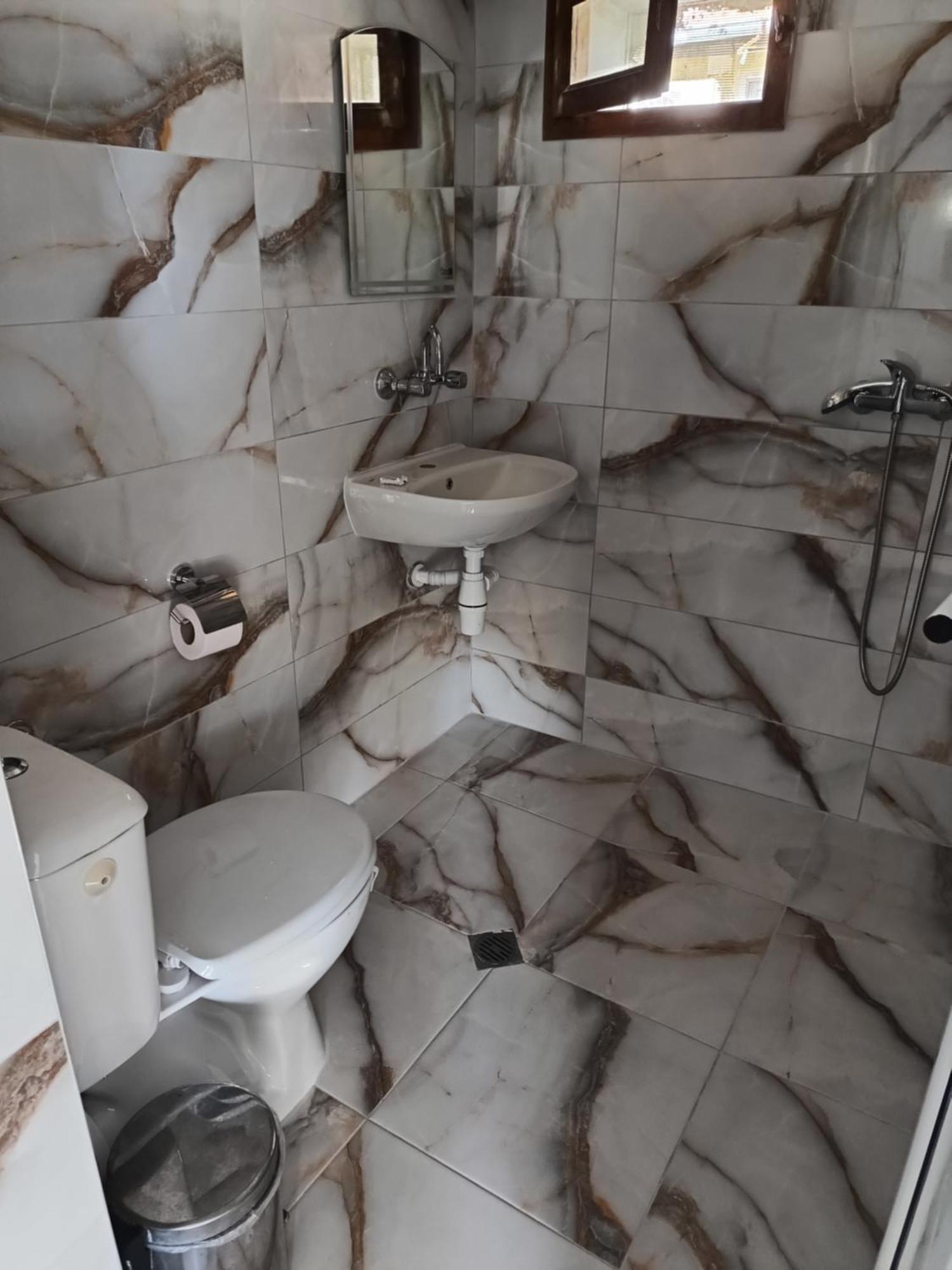 Eli Guest House Balchik Bagian luar foto