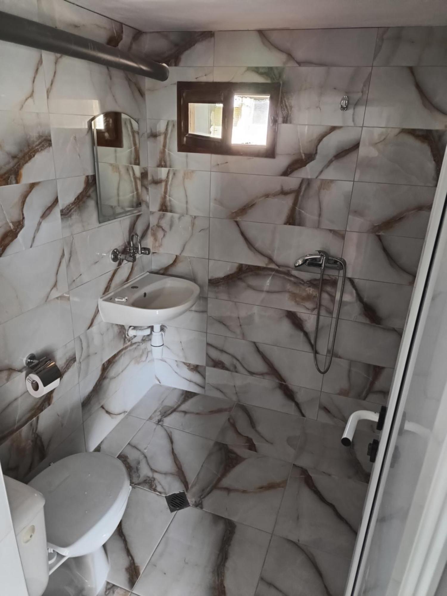 Eli Guest House Balchik Bagian luar foto