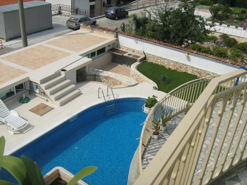 Eli Guest House Balchik Bagian luar foto